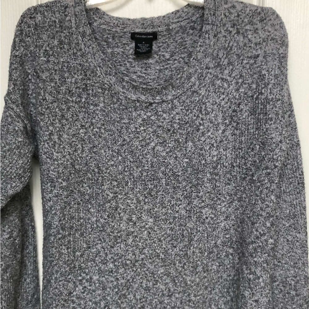 Calvin Klein Jeans Ladies Gray Sweater-Size Medium
